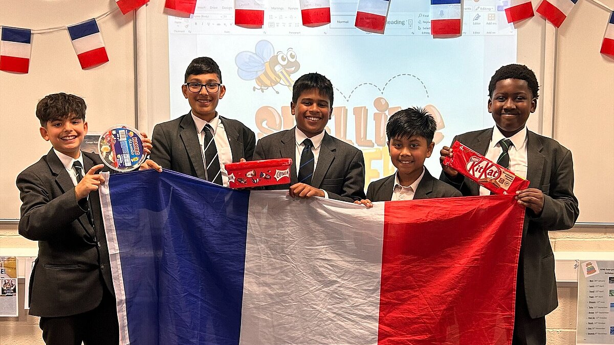 A Buzz Around The Thirds French Spelling Bee! - Merchant Taylors' School